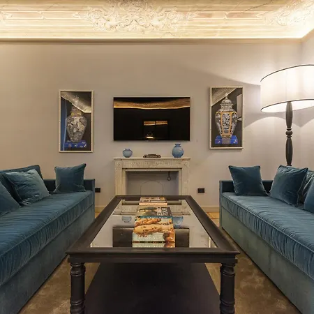Maison Spada - Luxury With Elevator Apartment *